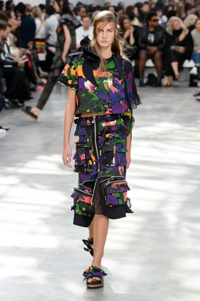 Look 34